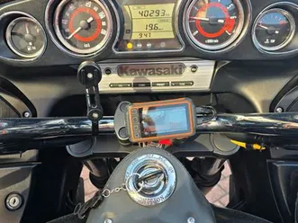 kawasaki-vn-1700-voyager-custom