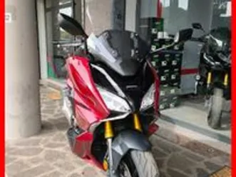 honda-forza-750-incluso-passaggio-rate-permute