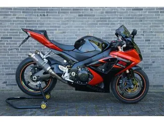 suzuki-gsxr-1000-k7-k8-gsx-r-top-tausch