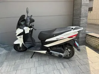 toller-roller-sx-r-50-aprilia-weiss