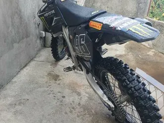 yz-450-cc-edicao-limitada-penacova