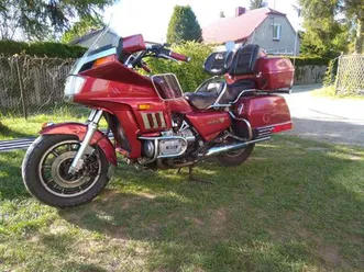 honda-goldwing-1200-86r-chwostek