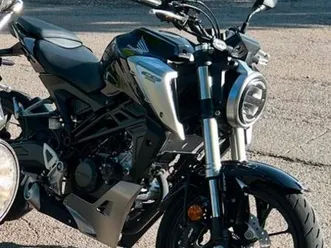 honda-cb-125-r-jc79-abs-6000-km-schwarz-silber-a1-fuhrerschein