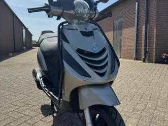 piaggio-zip-4t-50cc-scooters-piaggio-marktplaats