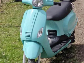 luxxon-50-ccm-emily-motorroller-mit-topcase