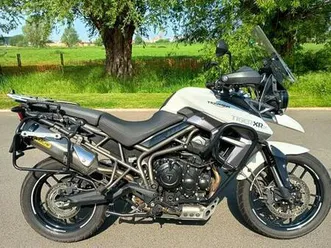 triumph-tiger-800-xrx-2015