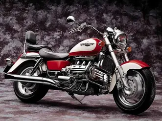 1998-honda-valkyrie-motorcycle