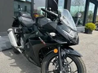 suzuki-gsx-250-r