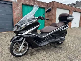 piaggio-x10-350ie-executive-abs-asr