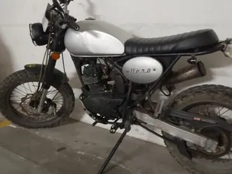 mota-bullit-hero-125-peniche