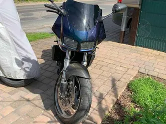 triumph-daytona-955-i-e