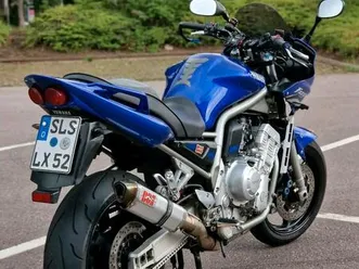 yamaha-fzs-1000