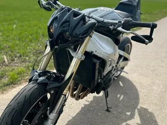 yamaha-r1-rno4-streetfighter-bimbo-original