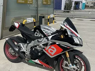 seltene-aprilia-rsv4-rf-in-perfektem-zustand-canton-grisons