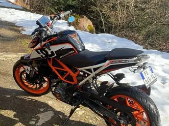 ktm-390-duke