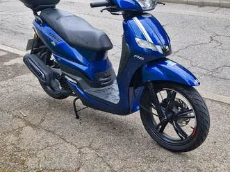 peugeot-tweet-125-rs