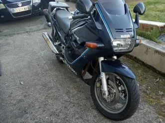 vend-moto-suzuki-1100-gsxf