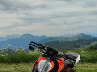 ktm-duke-125