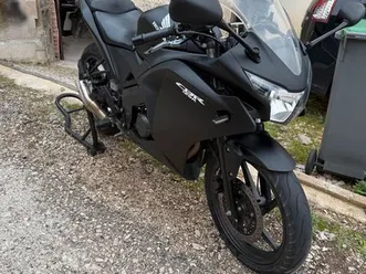 cbr125r