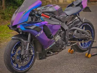 yamaha-r1