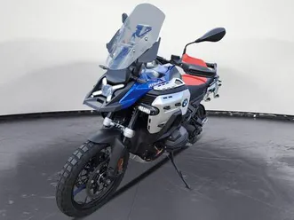 bmw-r-1300-gs-adv-enduropaket-akra-stollenreifen