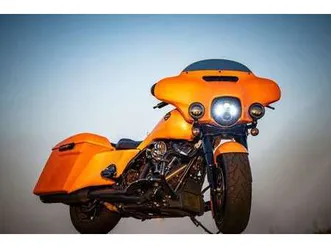 flhxs-bagger-fat-tire-front-wheel