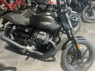 moto guzzi v7 stone