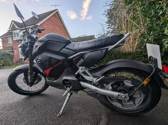 vmoto-tc-max-naked-electric-automatic-7-ps