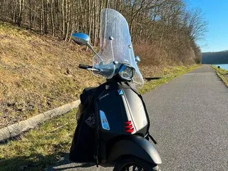 vespa-sprint-s