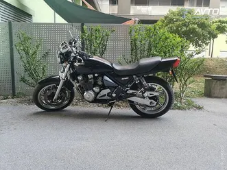 kawasaki-zephyr-550