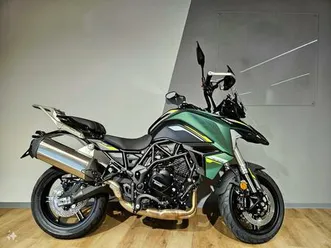 benelli trk 702 grün koffersystem, heizgriffe, sitzbank gratis