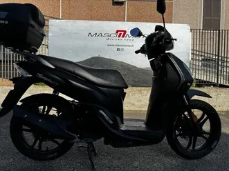 vendo-sym-symphony-50-2021-25-usata-a-terni-codice-9708239-moto-it