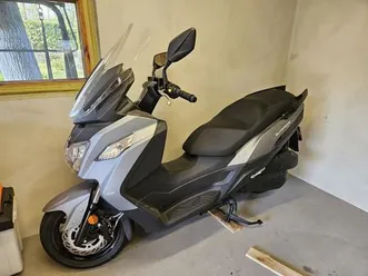 sprzedam-skuter-sym-joymax-z-125-lubycza-krolewska