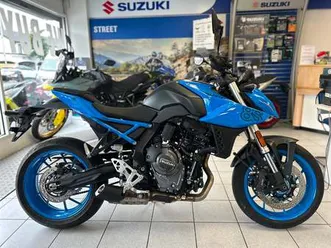 suzuki-gsx-8s