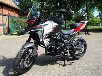 benelli trk 702 x e5+ modell 2025, inkl. adventure kit! vorführer