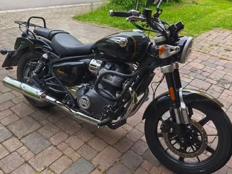 royal-enfield-super-meteor-650