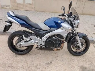suzuki-gsr-600
