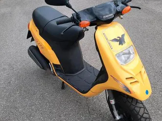 roller-piaggio-tph-125