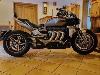 triumph rocket3 gt