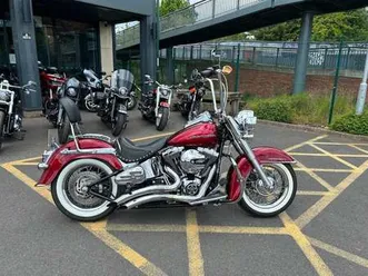 2017-harley-davidson-softail-flstn-deluxe-flstn-custom-colour-17my-custom-petr