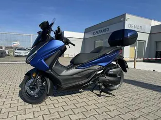 honda forza 125 abs s el. kufrem honda 45l