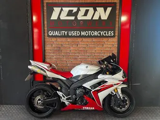 yamaha-r1-yzf-clean-example-low-miles-998-cc