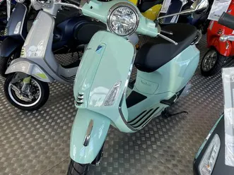 vespa-primavera-125