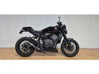 honda-cb1000r-abs-neo-sport-cafe-black-edition