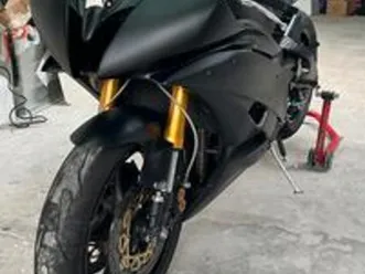 yamaha-r6-immatricolata-motore-400km