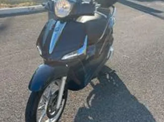 piaggio-liberty-150-2017-abs-3v-i-e