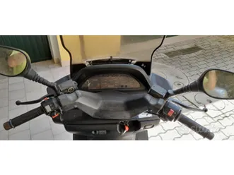 majesty yamaha 250 anno 2000