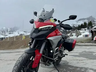 urgent-multistrada-v4s-travel-radar-2022