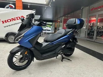 honda forza 125 smart top box 2025 modrá