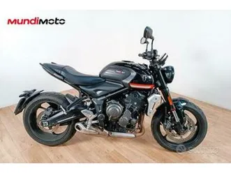triumph-trident-660-2023